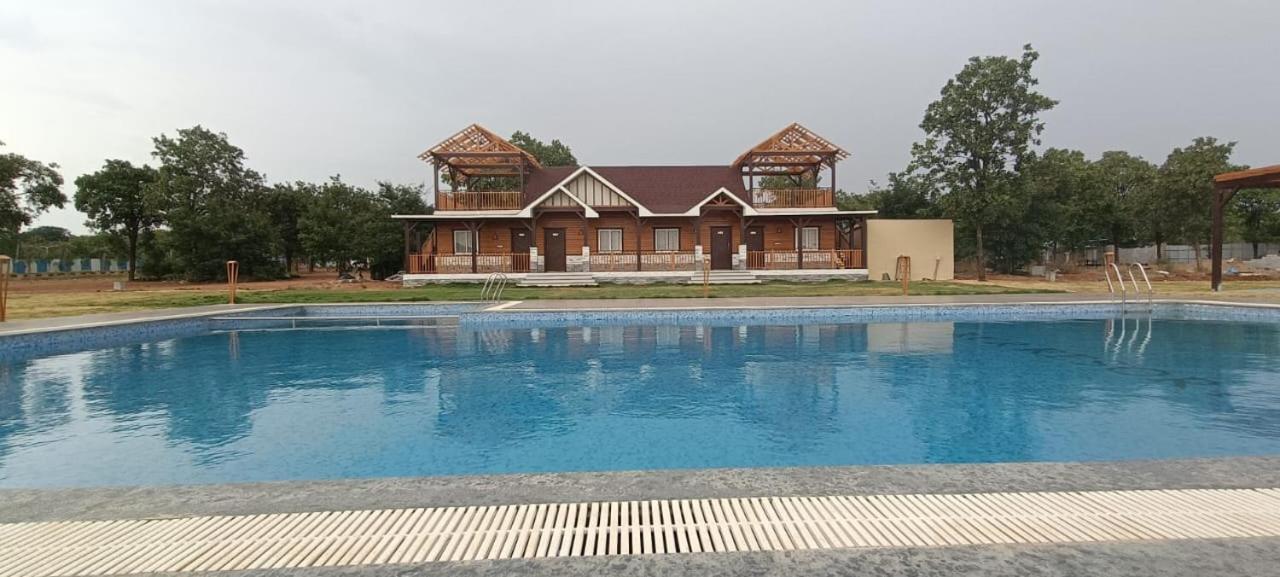 Kcr Resorts & Convention Maisaram Bagian luar foto