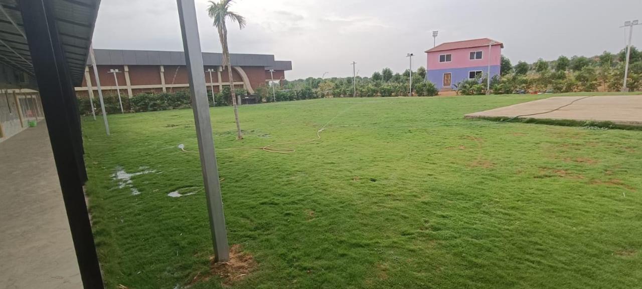 Kcr Resorts & Convention Maisaram Bagian luar foto